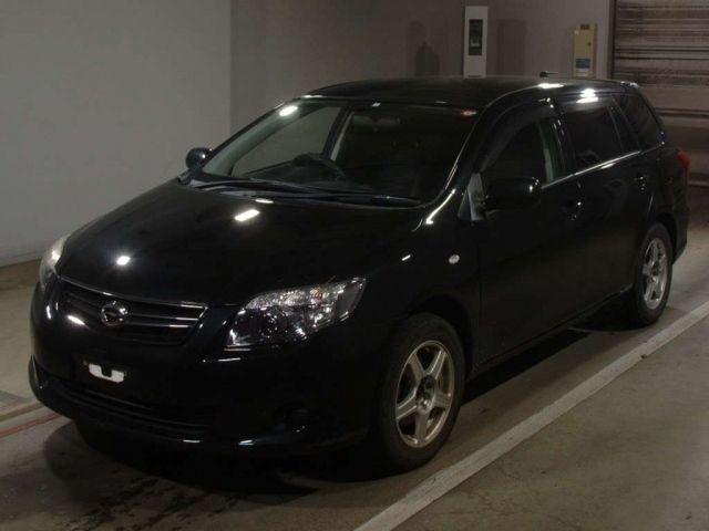 4585 Toyota Corolla fielder NZE141G 2011 г. (TAA Chubu)